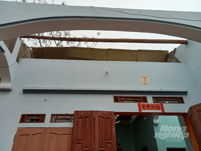 Có 35 nhà dân bị tốc mái, hư hỏng do mưa giông tại Tuyên Quang. Ảnh: CTV.