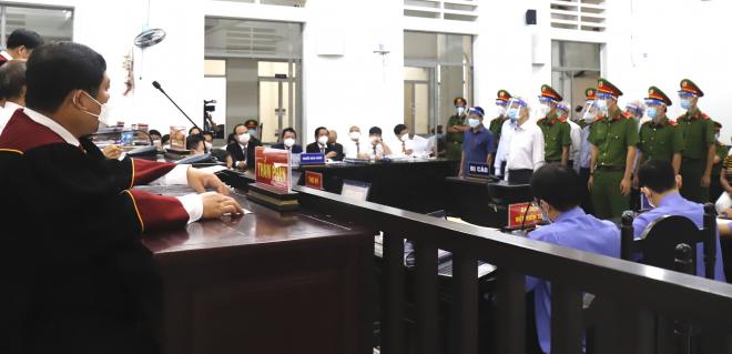 Tòa án Nhân dân tỉnh Khánh Hòa xét xử công khai vụ án 'Vi phạm quy định về quản lý đất đai' khi triển khai dự án trên núi Chín Khúc. Ảnh: NL.