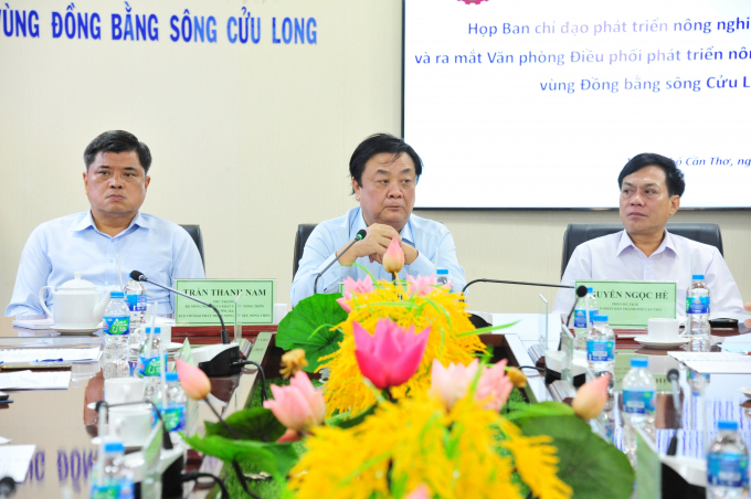 Bộ NN-PTNT họp chính thức ra mắt Văn phòng Điều phối nông nghiệp, nông thôn vùng ĐBSCL giai đoạn 2021-2025 do Thứ trưởng Trần Thanh Nam làm Trưởng ban. Ảnh: Lê Hoàng Vũ.