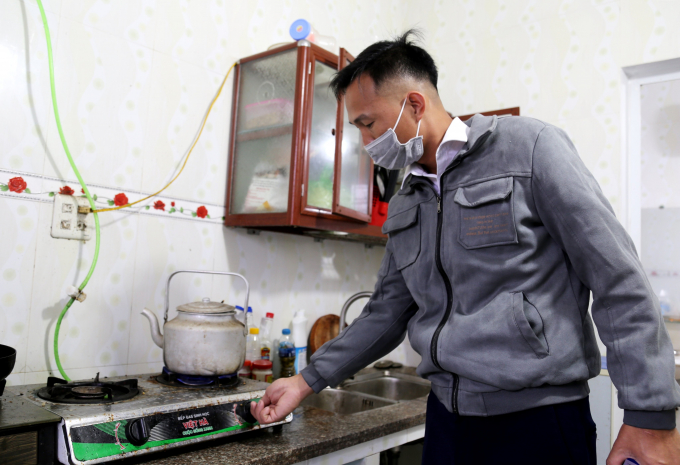 Anh Hoàng Văn Thu, Phó Trưởng thôn Hà Tranh, xã Cộng Hòa (TP Cẩm Phả, Quảng Ninh) cho biết nhờ nguồn gas từ công trình biogas của dự án, đã giúp nhiều hộ dân trong thôn tiết kiệm chi phí mua gas trong đun nấu.