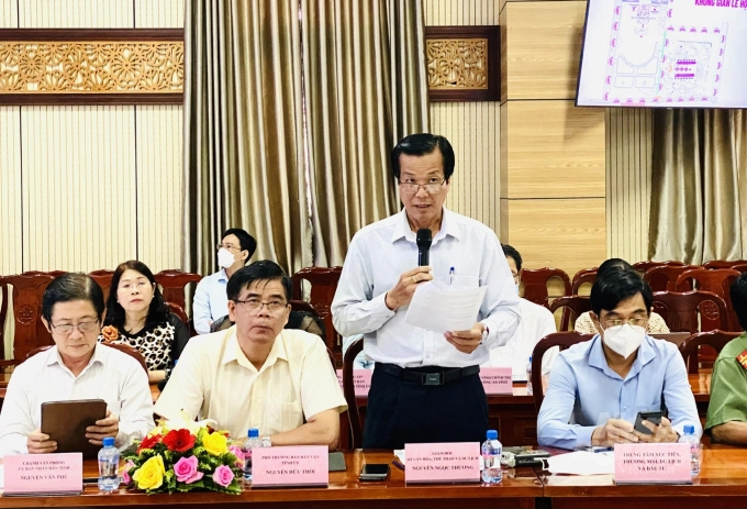 Mr. Nguyen Ngoc Thuong, Director of the Department of Culture, Sports and Tourism of Dong Thap province spoke at the press conference. Photo: Le Hoang Vu.