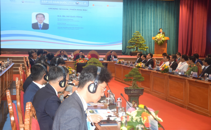 Ho Quoc Dung, Secretary of Binh Dinh Provincial Party Committee, speaks at the opening of the seminar 'Binh Dinh-Korea Meeting'. Photo: V.D.T.