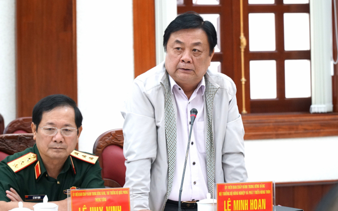 Minister of Agriculture and Rural Development Le Minh Hoan speaking at the meeting with Gia Lai province. Photo: Tuan Anh.