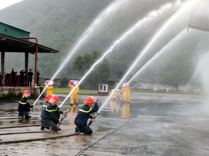 Tăng cường hoạt động diễn tập ATPCCN và kiểm tra ATPCCN trong các tổng kho LPG, trạm chiết nạp LPG của PV GAS LPG.