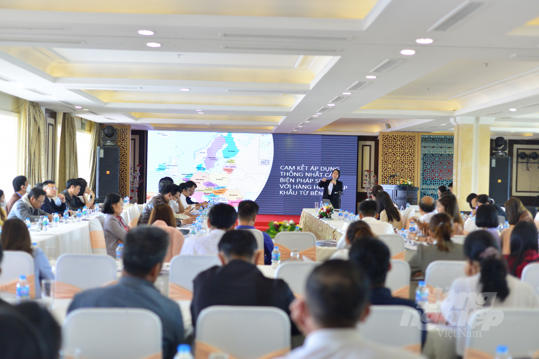On June 2 in Lam Dong province, Vietnam SPS Office held a conference to disseminate regulations and commitments on SPS in the EVFTA. Photo: Minh Hau.