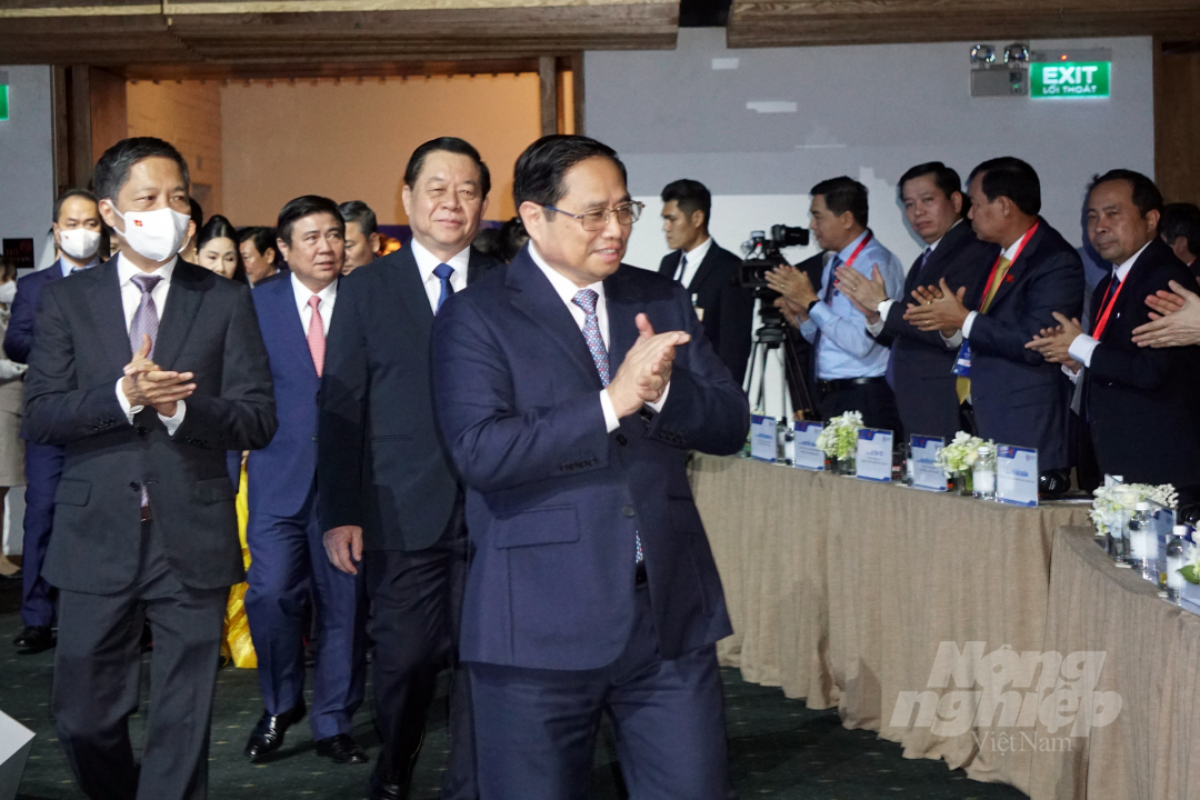 Thủ tướng Chính phủ Phạm Minh Chính đến dự Diễn đàn Kinh tế Việt Nam. Ảnh: Nguyễn Thủy.