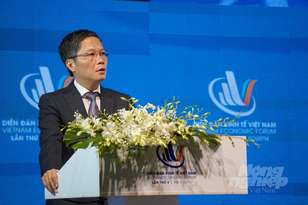 Head of the Central Economic Commission Tran Tuan Anh. Photo: Nguyen Thuy.