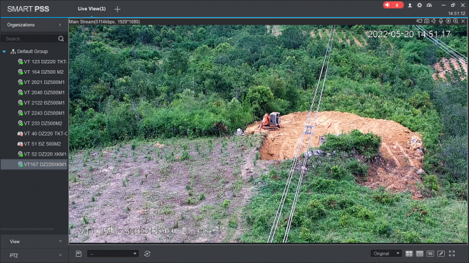 Camera giám sát phát hiện phương tiện khai thác đất dưới đường dây của Tổng công ty Truyền tải điện Quốc gia. 