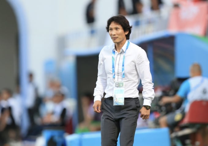 HLV Gong Oh Kyun khá thoải mái trước trận đấu với U23 Ả Rập Xê-út. 