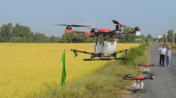 Drones are used for areal assessment. Photo: VAN. 