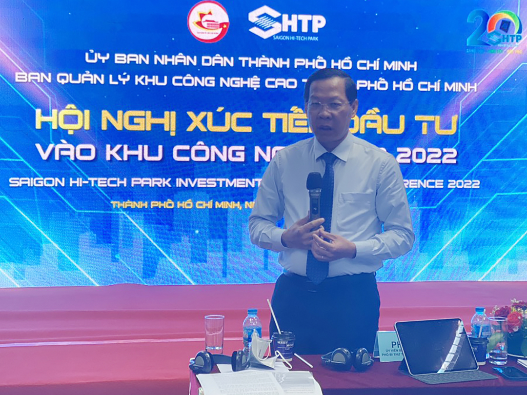 Chủ tịch UBND TP.HCM Phan Văn Mãi phát biểu tại hội nghị. Ảnh: T.D.