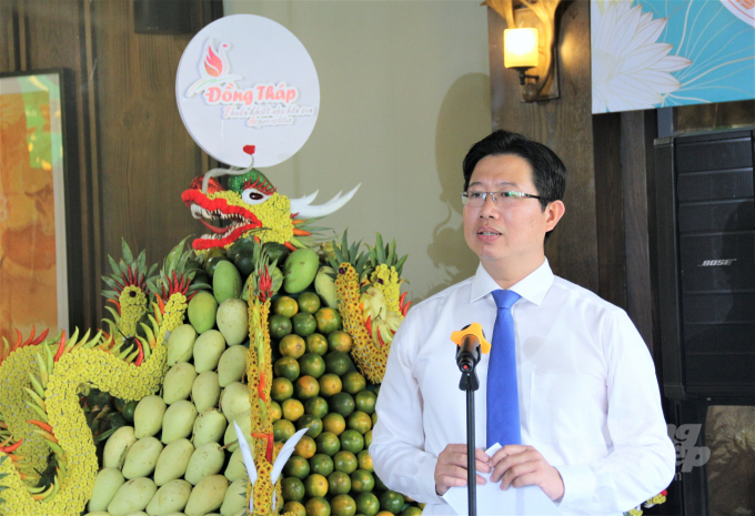 Phó Chủ tịch UBND tỉnh Đồng Tháp, ông Huỳnh Minh Tuấn phát biểu tại buổi lễ. Ảnh: Phạm Hiếu.