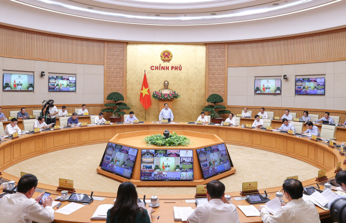 Prime Minister Pham Minh Chinh chairing an online workshop between the Government and localities on July 4. Photo: VGP.