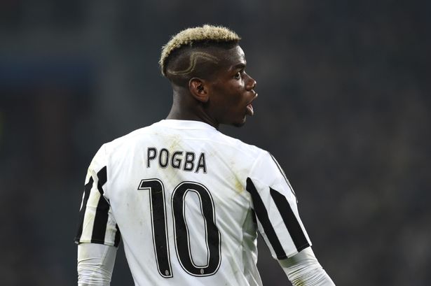 Paul Pogba nhận lương thấp hơn rất nhiều tại Juventus. Ảnh: Express.