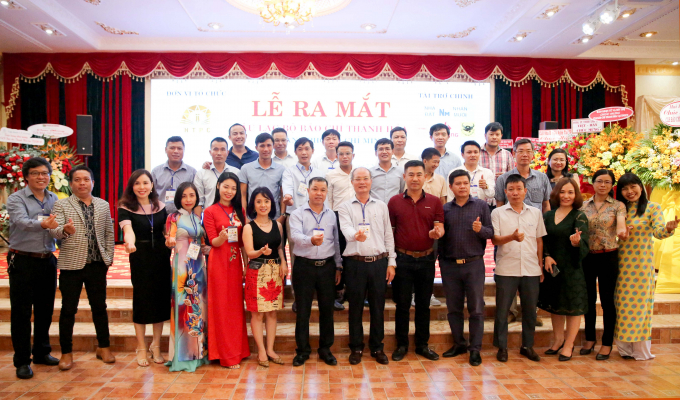 Các thành viên Câu lạc bộ Báo chí Thanh Hóa tại TP.HCM.
