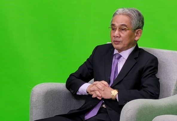 Phó Giáo sư - Tiến sĩ Lương Minh Cừ.