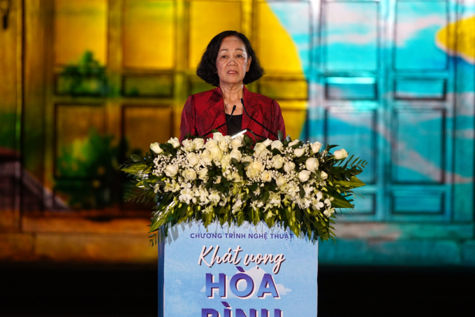 Bà Trương Thị Mai, Ủy viên Bộ Chính trị, Bí thư Trung ương Đảng, Trưởng Ban Tổ chức Trung ương phát biểu tại buổi lễ. Ảnh: TN.