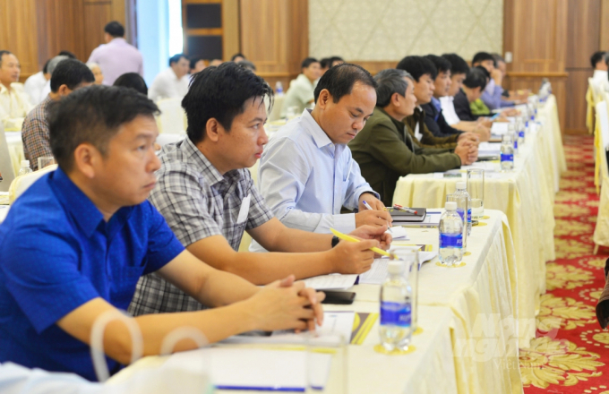 Representatives of departments, branches, businesses, cooperatives, and people... from all provinces and cities in the country attended the conference. Photo: Minh Hau.