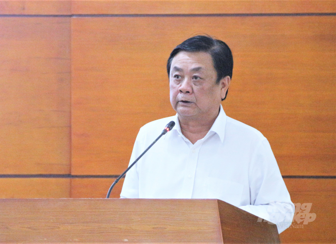 Bộ trưởng Lê Minh Hoan phát biểu tại Hội nghị trực tuyến toàn quốc triển khai Chương trình Mục tiêu quốc gia xây dựng Nông thôn mới giai đoạn 2021 - 2025 ngày 5/8. Ảnh: Phạm Hiếu