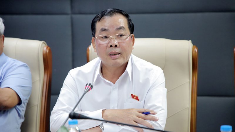 Ủy viên Ủy ban Khoa học, Công nghệ và Môi trường của Quốc hội Nguyễn Quang Huân chia sẻ tại tọa đàm ngày 8/8.