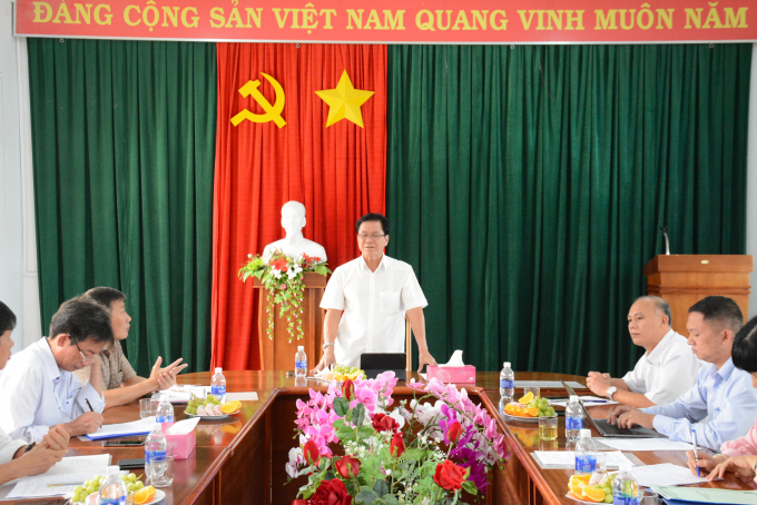 Ông Lê Thanh Hưng, Tổng Giám đốc Tập đoàn Công nghiệp Cao su Việt Nam phát biểu chỉ đạo tại buổi làm việc.