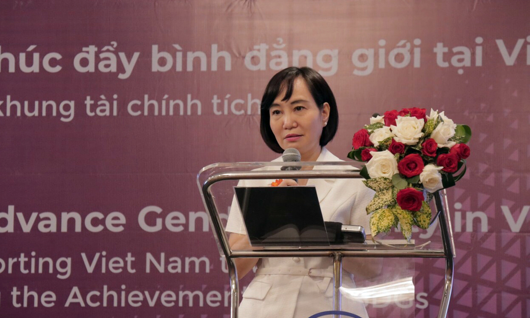 Bà Nguyễn Thu Giang, Phó Viện trưởng Viện LIGHT chia sẻ về phân bổ nguồn lực tài chính cho hoạt động bình đẳng giới.