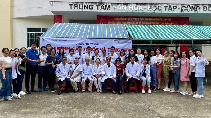 PTSC Phú Mỹ phối hợp cùng PTSC và Bệnh viện Đại học Y Dược thành phố Hồ Chí Minh tổ chức khám chữa bệnh cho người dân có hoàn cảnh khó khăn tại thị xã Phú Mỹ, Bà Rịa - Vũng Tàu.