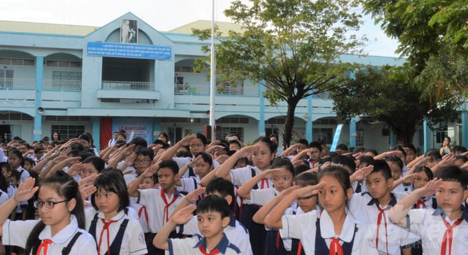 Theo kế hoạch, tất cả các trường học trên địa bàn tỉnh Kiên Giang sẽ tổ chức Lễ Khai giảng năm học 2022-2023 thống nhất trong toàn ngành vào sáng ngày 5/9, là 'Ngày toàn dân đưa trẻ đến trường'. Ảnh: Trung Chánh.