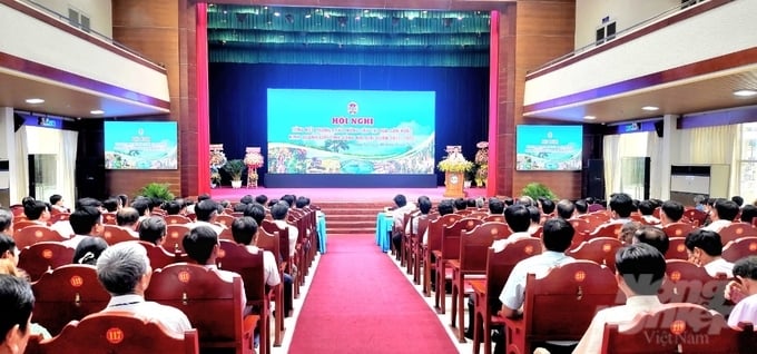 Hội Nông dân tỉnh Đồng Nai tổ chức hội nghị tổng kết phong trào thi đua sản xuất kinh doanh giỏi tỉnh Đồng Nai giai đoạn 2017-2022, ngày 8/9. Ảnh: Minh Sáng.