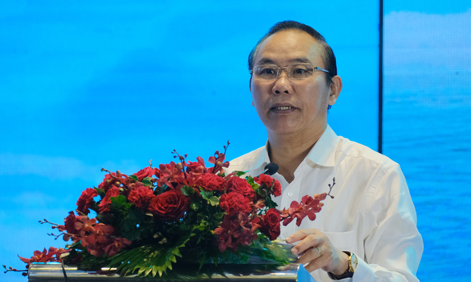 Deputy Minister of Agriculture and Rural Development Phung Duc Tien giving an opening speech at the workshop on September 15. Photo: Bao Thang.