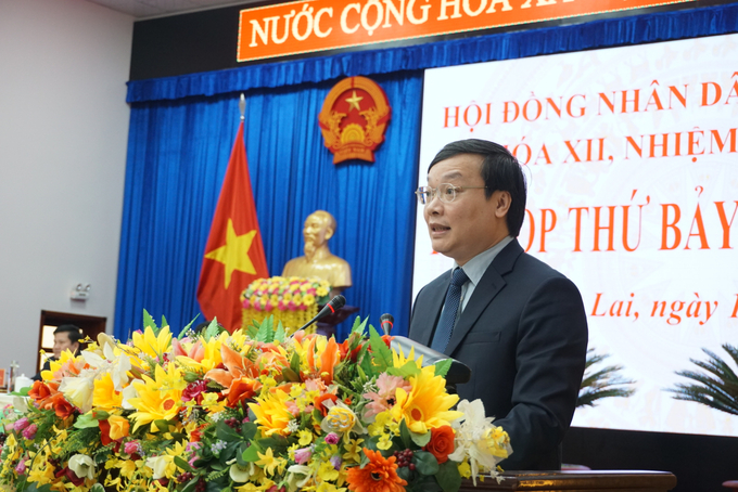 Ông Trương Hải Long phát biểu sau khi nhận chức Chủ tịch UBND tỉnh Gia Lai. Ảnh: Đăng Lâm.