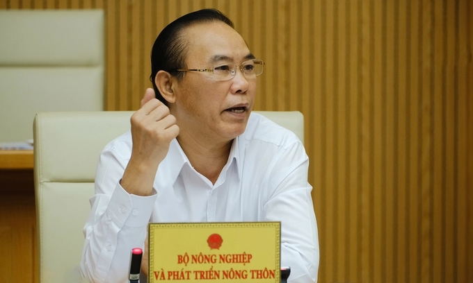 Deputy Minister of Agriculture and Rural Development Phung Duc Tien raised his opinion to remove the IUU ‘yellow card’ at the meeting. Photo: Duc Minh.