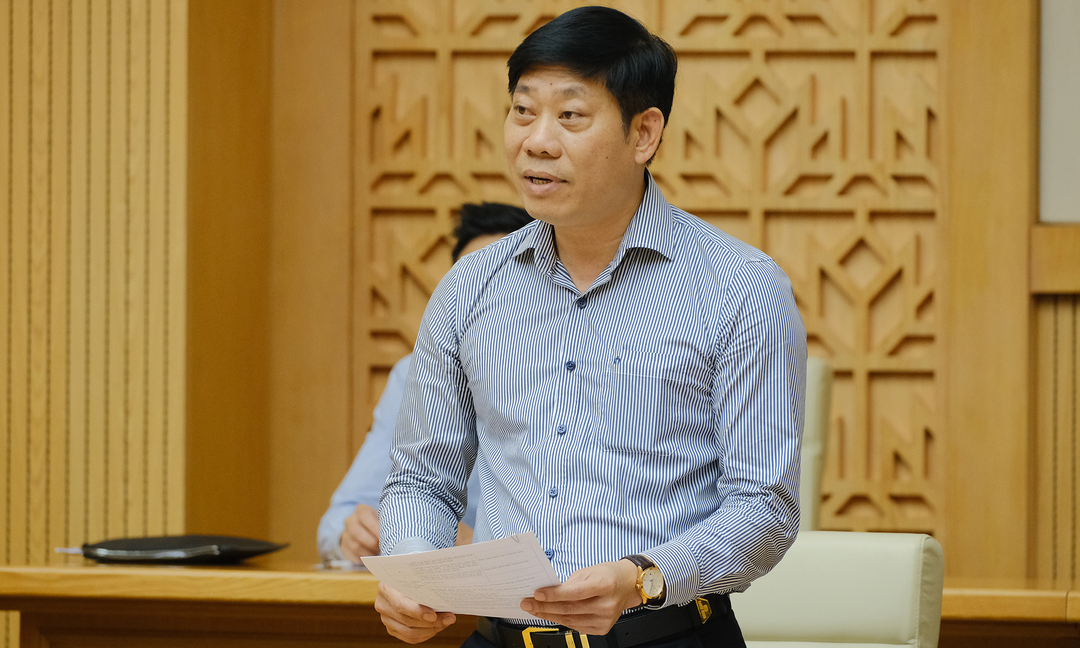 Phó Tổng cục trưởng Tổng cục Thủy sản (Bộ NN-PTNT) Nguyễn Quang Hùng nêu những vấn đề tồn tại trong việc chống khai thác IUU. Ảnh: BT.