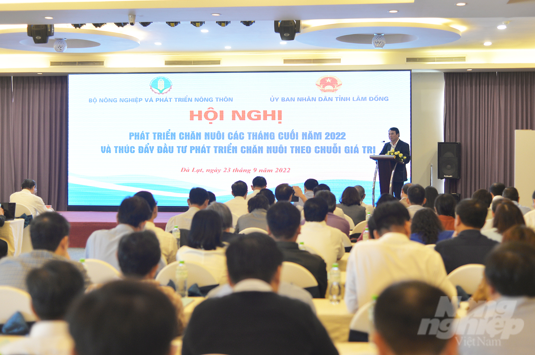 Hội nghị Phát triển chăn nuôi các tháng cuối năm 2022 và thúc đẩy đầu tư phát triển chăn nuôi theo chuỗi giá trị được tổ chức tại tỉnh Lâm Đồng sáng 23/9. Ảnh: Minh Hậu.