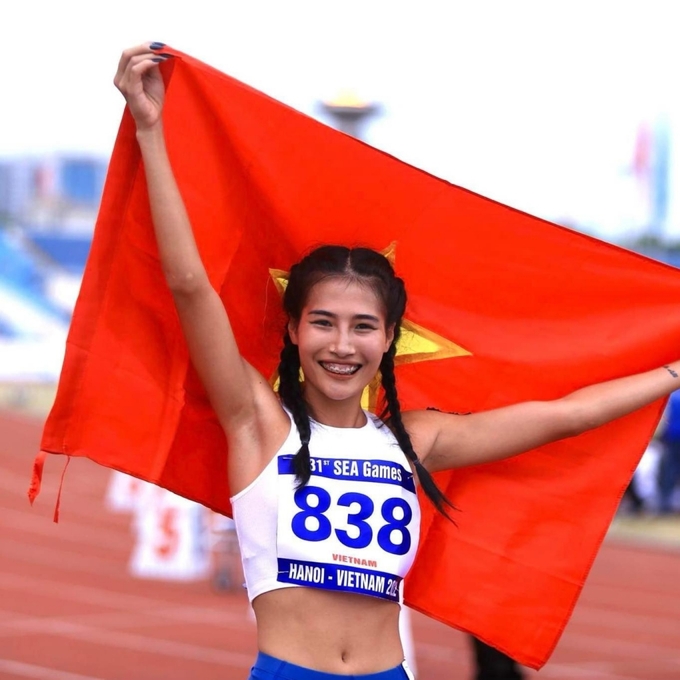 Tuyển thủ quốc gia Khuất Phương Anh, HCV 800m nữ SEA Games 31, sẽ tham dự Chung kết Giải chạy báo Hà Nội mới mở rộng lần thứ 47 - Vì hòa bình năm 2022.