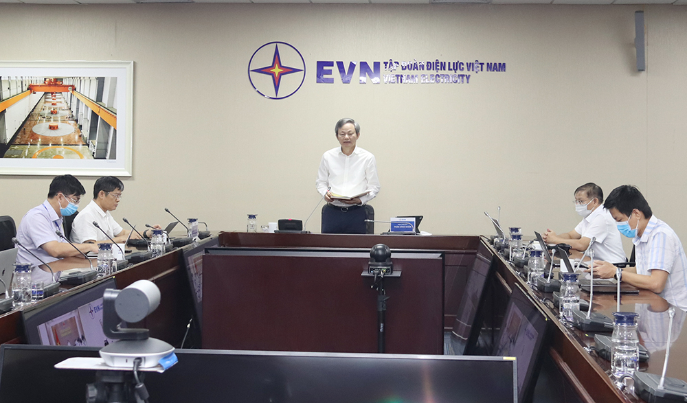 Tổng giám đốc EVN Trần Đình Nhân họp trực tuyến với lãnh đạo tỉnh Khánh Hòa, Ninh Thuận về công tác BTGPMB cụm công trình giải tỏa công suất NMNĐ BOT Vân Phong 1, tháng 9/2021.