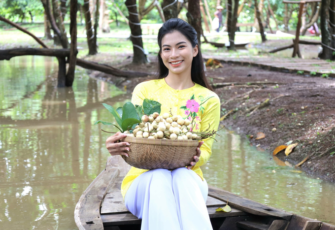 Ha Chau strawberry, a famous specialty of Phong Dien district, Can Tho city is ranked in the top 100 outstanding gift specialties of Vietnam announced by the Vietkings.