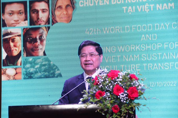 Thứ trưởng Lê Quốc Doanh đề nghị các địa phương tiếp tục lan tỏa những thành công từ dự án VnSAT. Ảnh: L.K.