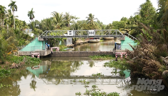 Cống Hóc Hỏa ở TP Vị Thanh, tỉnh Hậu Giang đảm bảo công tác ngăn mặn trên địa bàn. Ảnh: Kim Anh.