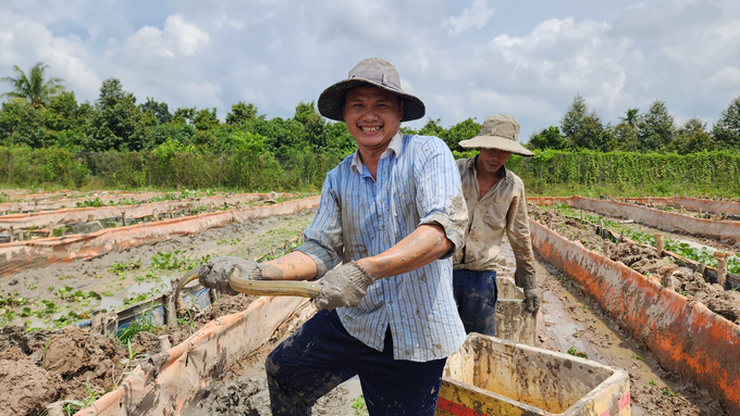 The eel value chain is a great development orientation that can create new jobs with sustainable income for farmers. Photo: Kim Anh.