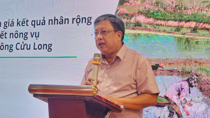 Ông Lê Thanh Tùng, Phó Cục Trưởng Cục Trồng trọt mong muốn bản tin thời tiết nông vụ có thể nhân rộng ra 13 tỉnh thành ĐBSCL. Ảnh: Kim Anh.