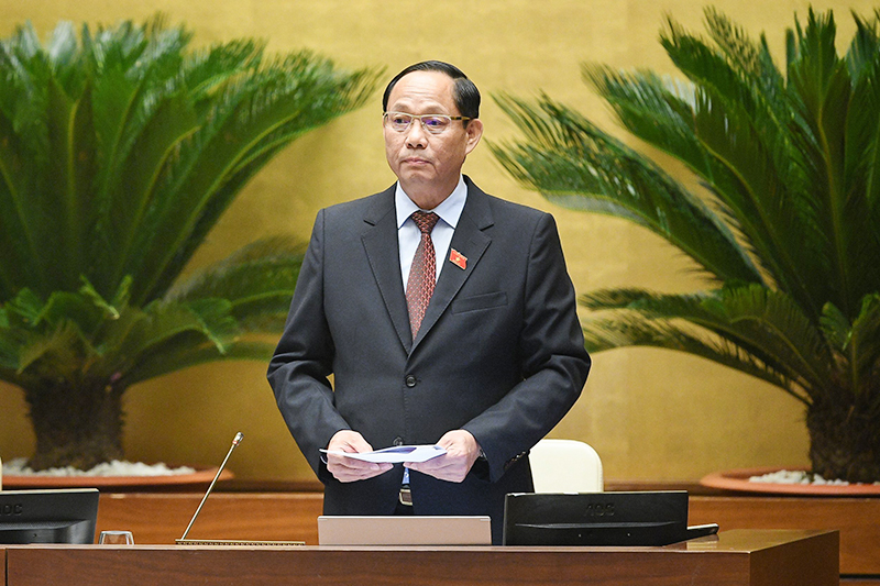 Phó Chủ tịch Quốc hội Trần Quang Phương phát biểu kết luận phiên chất vấn và trả lời chất vấn đối với nhóm vấn đề thứ nhất - lĩnh vực Xây dựng. Ảnh: Quốc hội.
