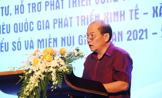 PGS TS Nguyễn Thế Thịnh, Cục trưởng Cục Y Dược cổ truyền phát biểu tại hội nghị. Ảnh: Quang Yên.
