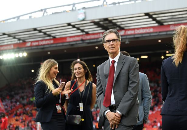 Chủ tịch Liverpool, John W. Henry mong muốn bán lại CLB. Ảnh: Express.