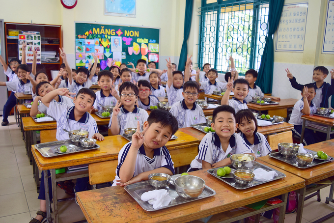 Dự án Bữa ăn học đường đã được triển khai tại hơn 4.000 trường tiểu học bán trú các tỉnh thành toàn quốc.