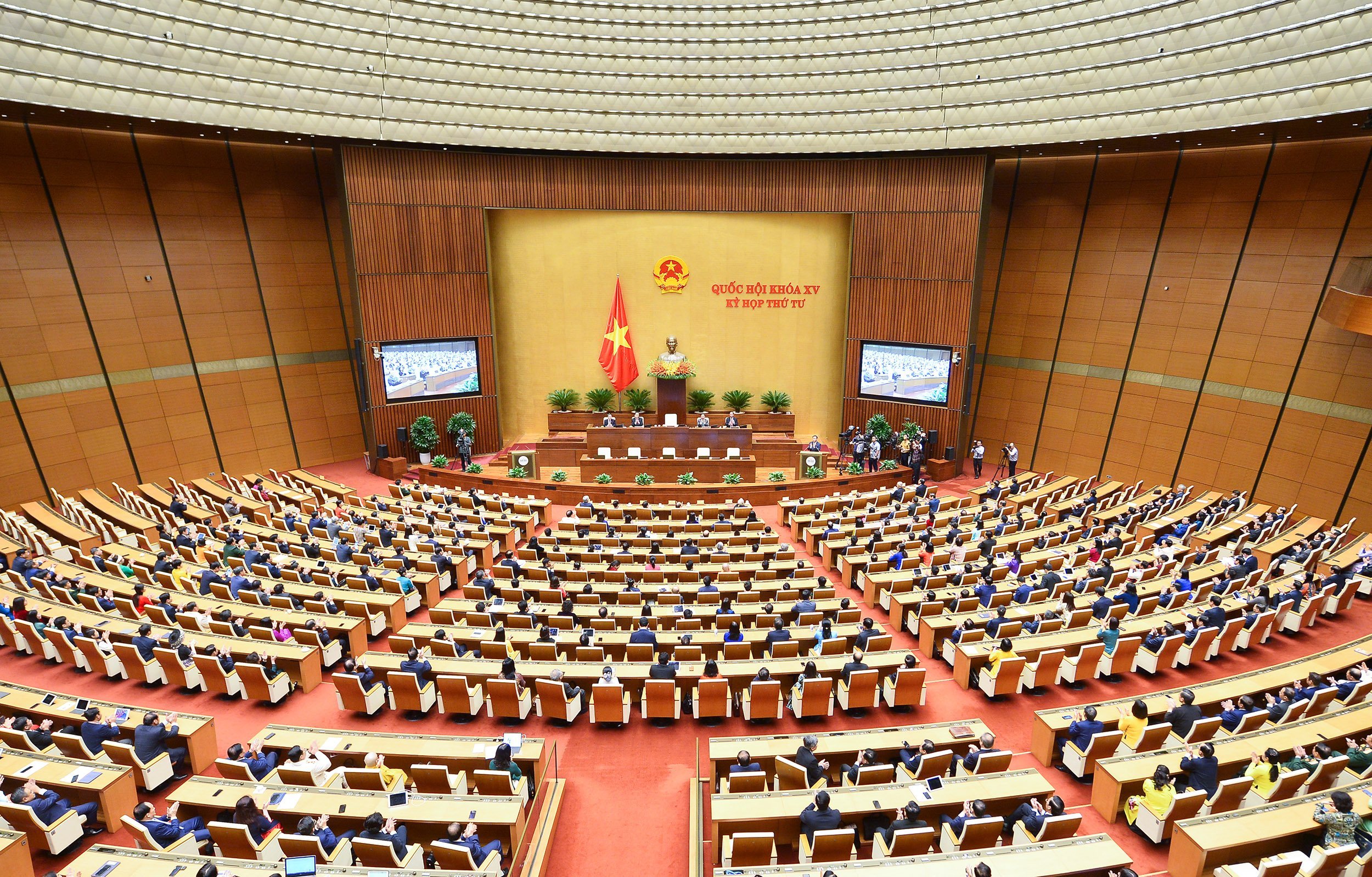 Quốc hội khóa XV bế mạc Kỳ họp thứ 4 sau 21 ngày làm việc vào chiều 15/11. Ảnh: Quốc hội.
