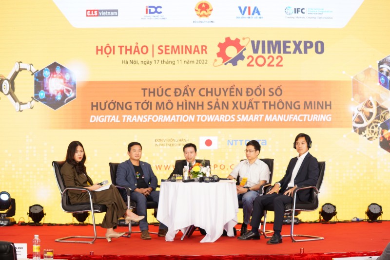 Hội thảo về sản xuất thông minh nằm trong chuỗi sự kiện của Triển lãm VIMEXPO 2022 tổ chức tại Hà Nội.