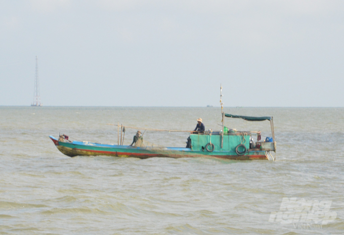 IUCN tại Việt Nam sẽ hỗ trợ Kiên Giang trong quản lý, khai thác bền vững nghêu Lụa và khảo sát, đánh giá nhận thức của cộng đồng, các bên liên quan về bảo tồn, đa dạng sinh học, môi trường, sử dụng nguồn lợi thủy sản có trách nhiệm. Ảnh: Trung Chánh.