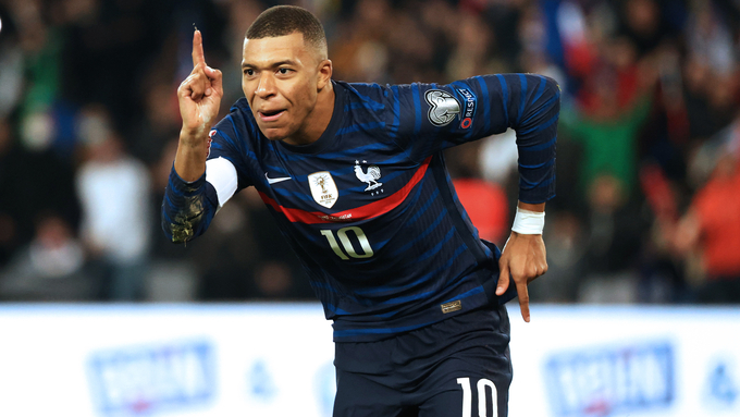 Tuyển Pháp thay đổi đội hình vì 'chủ tịch' Kylian Mbappe?