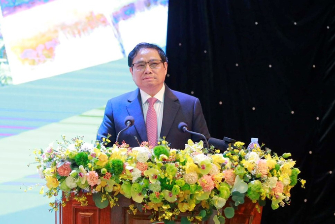 Prime Minister Pham Minh Chinh speaks at the conference.
